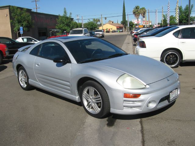 Mitsubishi Eclipse 2003 photo 2