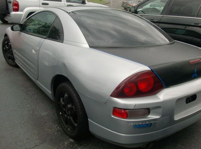 Mitsubishi Eclipse 2003 photo 1