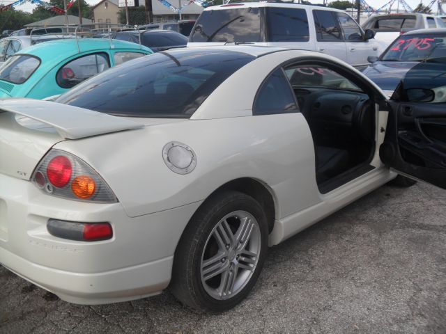 Mitsubishi Eclipse 2003 photo 2