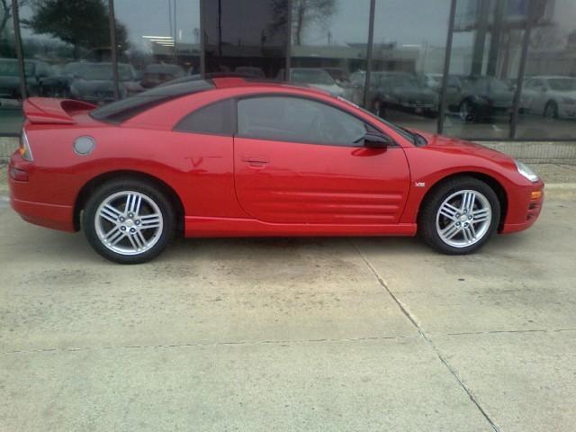 Mitsubishi Eclipse 2003 photo 0