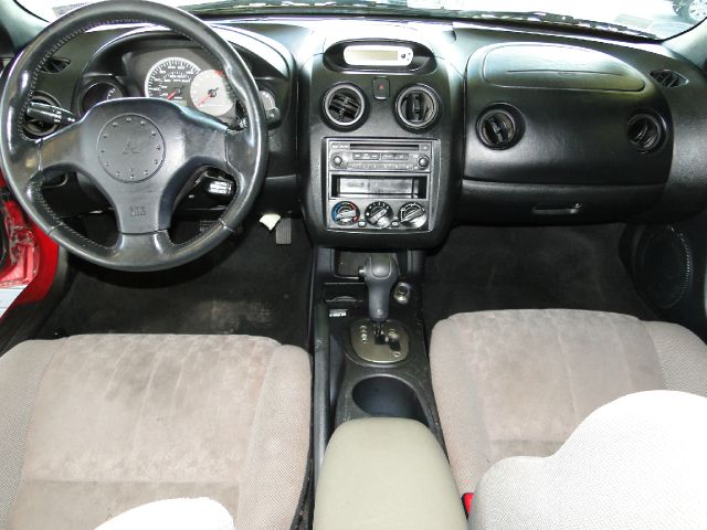 Mitsubishi Eclipse 2003 photo 1