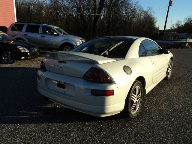 Mitsubishi Eclipse 2003 photo 2