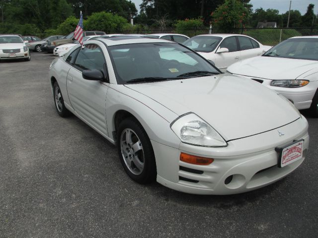 Mitsubishi Eclipse 2003 photo 2