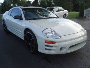 Mitsubishi Eclipse 2003 photo 1