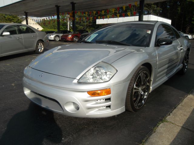 Mitsubishi Eclipse 2003 photo 2