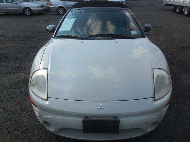 Mitsubishi Eclipse 2003 photo 2