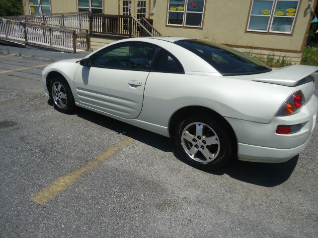 Mitsubishi Eclipse 2003 photo 3