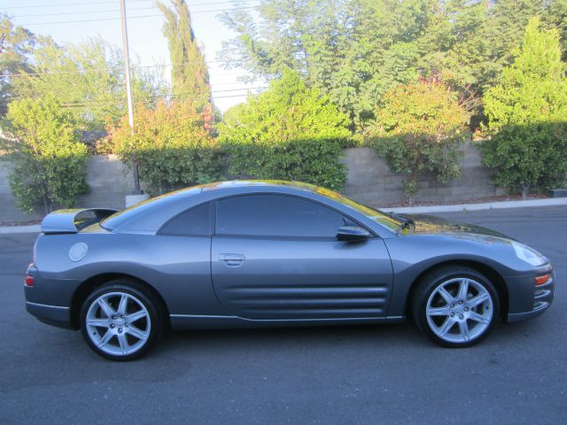 Mitsubishi Eclipse 2003 photo 1