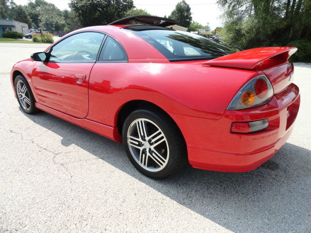 Mitsubishi Eclipse 2003 photo 2