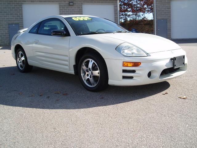 Mitsubishi Eclipse 2003 photo 1