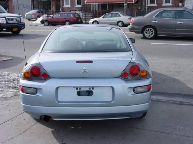 Mitsubishi Eclipse 2003 photo 4