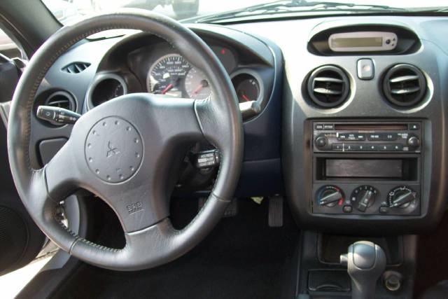 Mitsubishi Eclipse 2003 photo 3