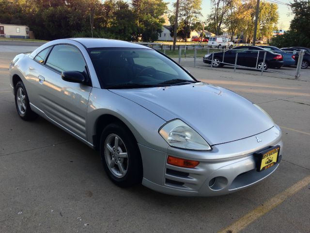 Mitsubishi Eclipse 2003 photo 2