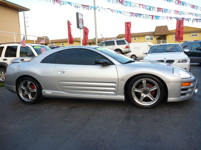 Mitsubishi Eclipse 2003 photo 4