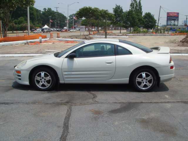 Mitsubishi Eclipse 2003 photo 2