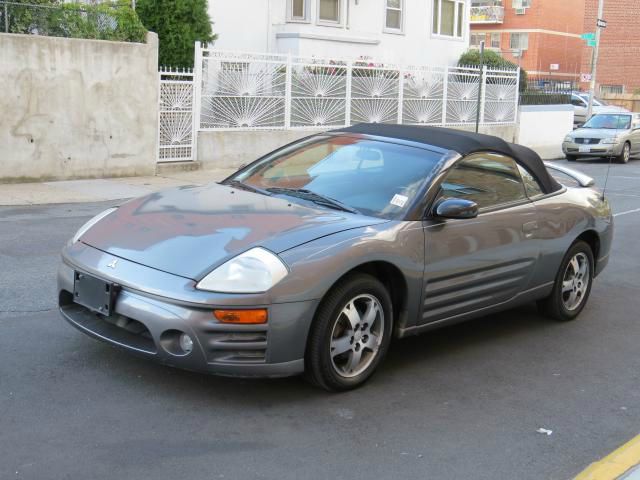 Mitsubishi Eclipse 2003 photo 2