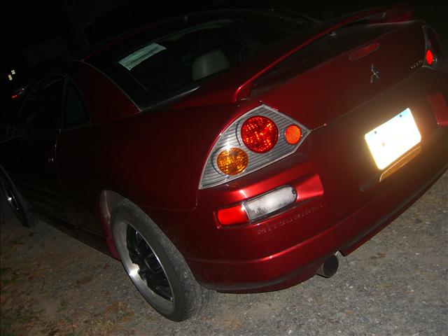 Mitsubishi Eclipse 2003 photo 2