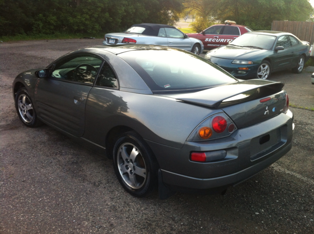 Mitsubishi Eclipse 2003 photo 2