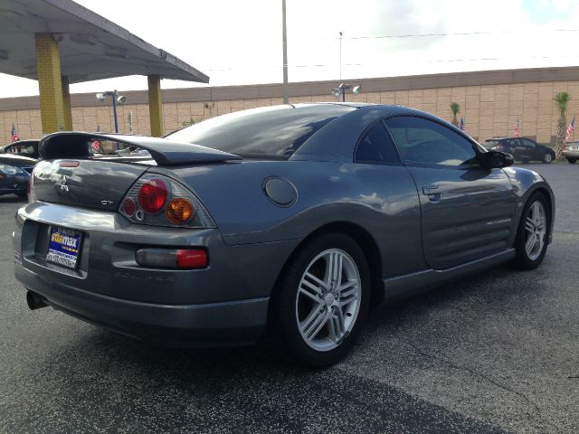 Mitsubishi Eclipse 2003 photo 2