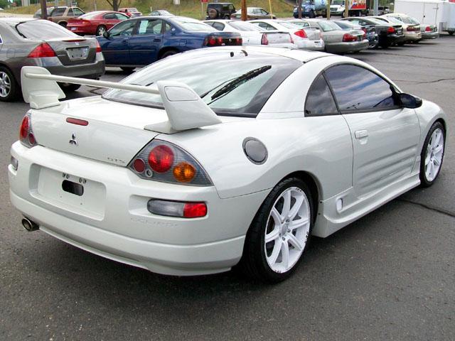 Mitsubishi Eclipse 2003 photo 3