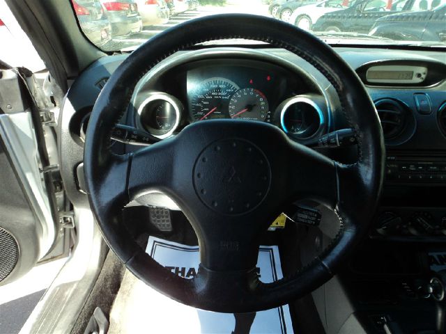 Mitsubishi Eclipse 2003 photo 14