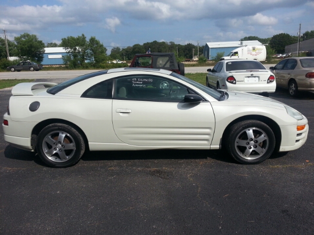 Mitsubishi Eclipse 2003 photo 4