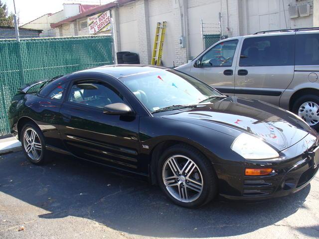 Mitsubishi Eclipse 2003 photo 1