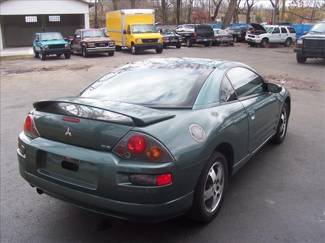 Mitsubishi Eclipse 2004 photo 5