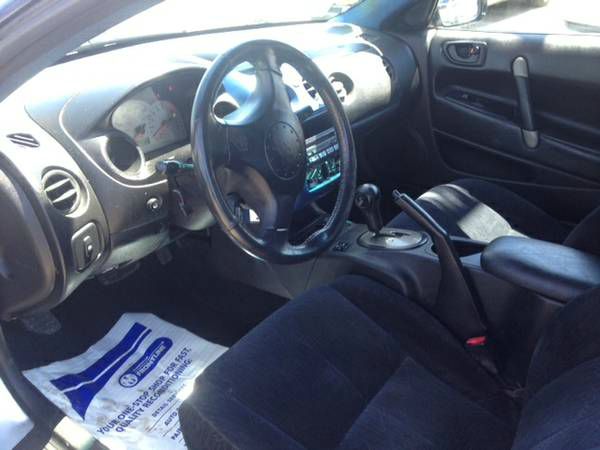 Mitsubishi Eclipse 2004 photo 4