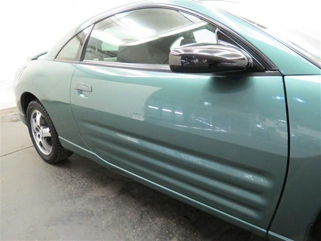 Mitsubishi Eclipse 2004 photo 1