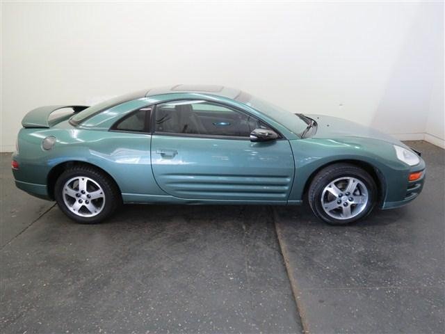 Mitsubishi Eclipse 2004 photo 2