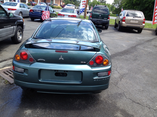 Mitsubishi Eclipse 2004 photo 2