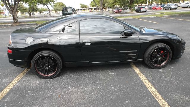 Mitsubishi Eclipse 2004 photo 1