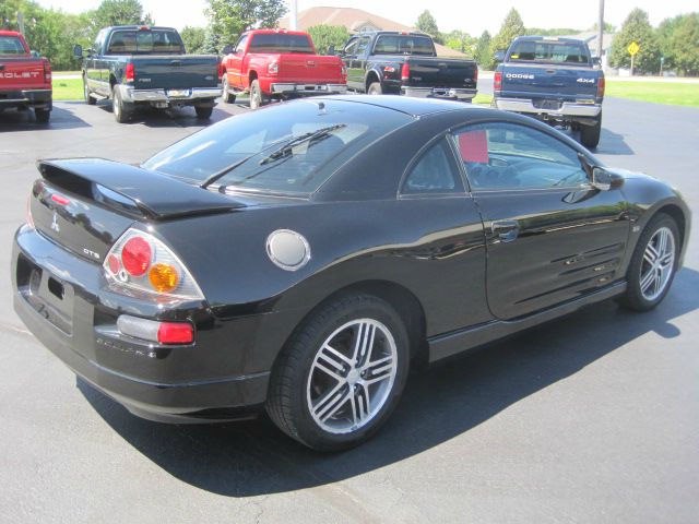 Mitsubishi Eclipse 2004 photo 2