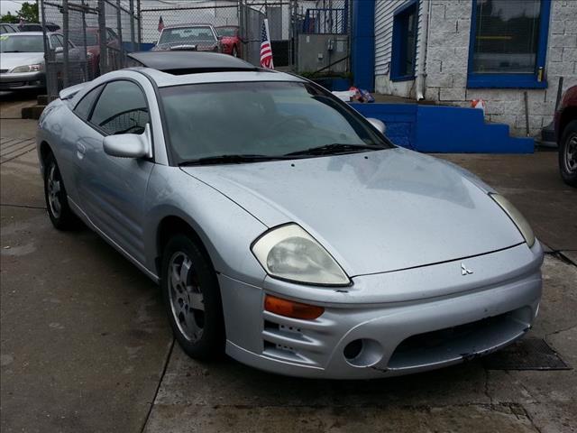 Mitsubishi Eclipse 2004 photo 0