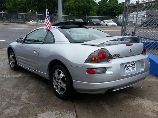 Mitsubishi Eclipse 2004 photo 4