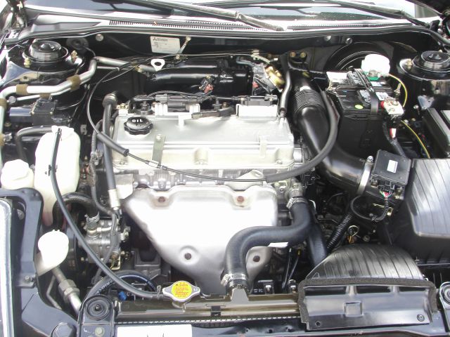 Mitsubishi Eclipse 2004 photo 9