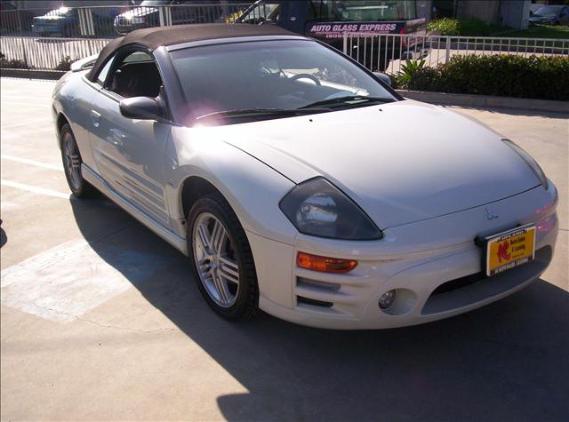 Mitsubishi Eclipse 2004 photo 4