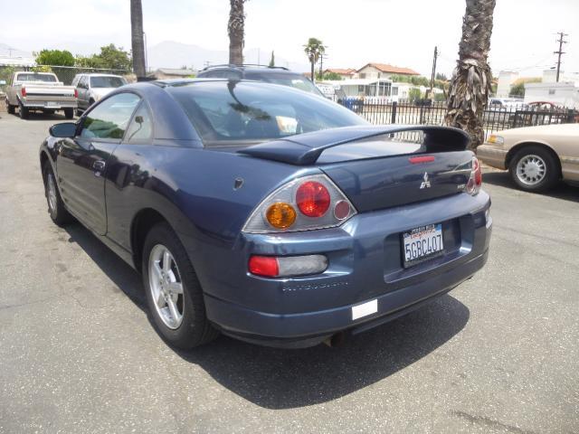 Mitsubishi Eclipse 2004 photo 2