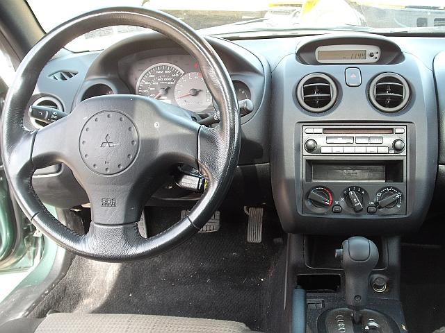 Mitsubishi Eclipse 2004 photo 1