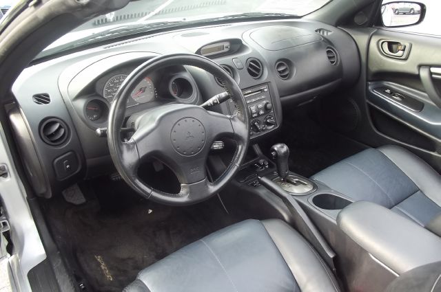 Mitsubishi Eclipse 2004 photo 4