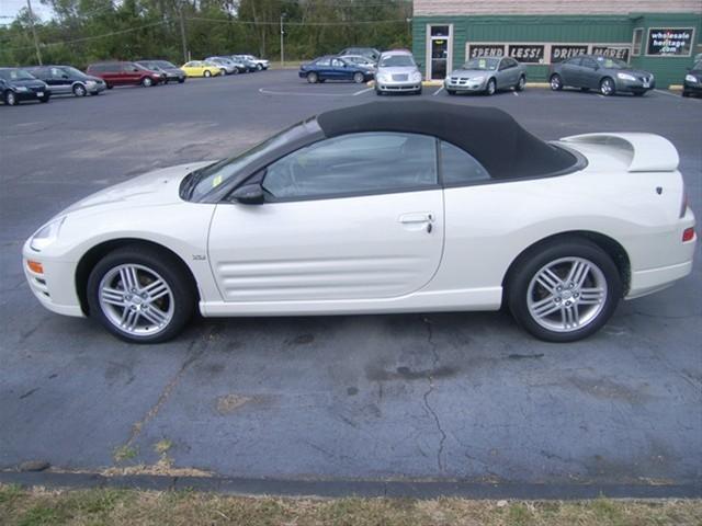 Mitsubishi Eclipse 2004 photo 2