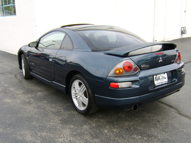 Mitsubishi Eclipse 2004 photo 1