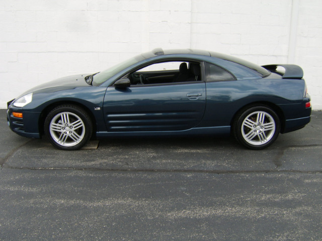 Mitsubishi Eclipse 2004 photo 4