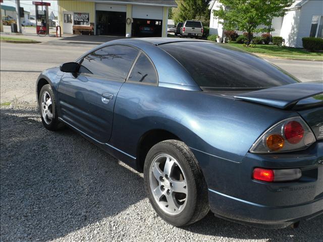 Mitsubishi Eclipse 2004 photo 2