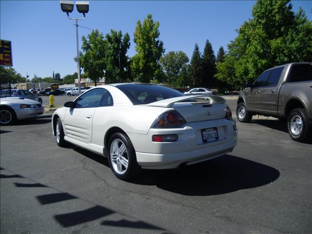 Mitsubishi Eclipse 2004 photo 3