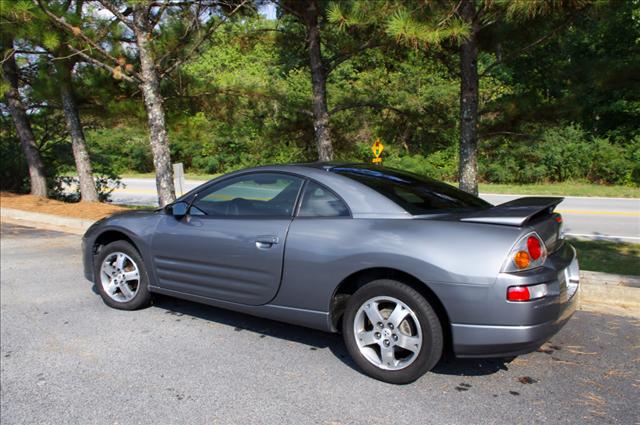 Mitsubishi Eclipse 2004 photo 2