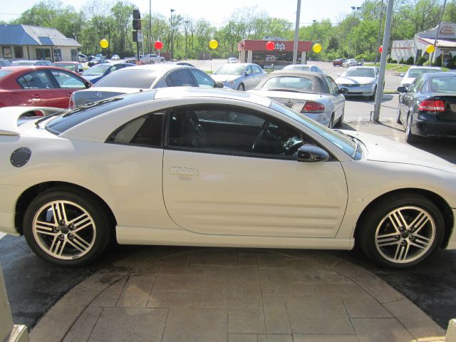 Mitsubishi Eclipse 2005 photo 6