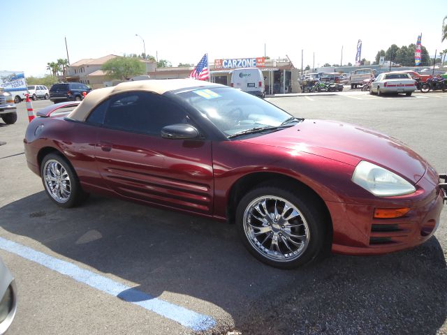 Mitsubishi Eclipse 2005 photo 2