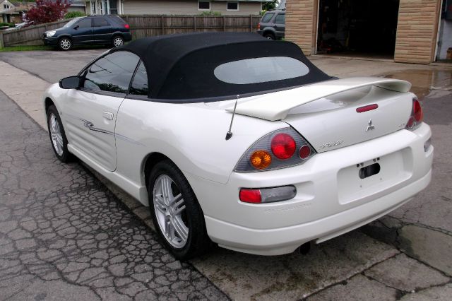 Mitsubishi Eclipse 2005 photo 9